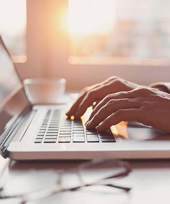 Leve e compacto hands on laptop